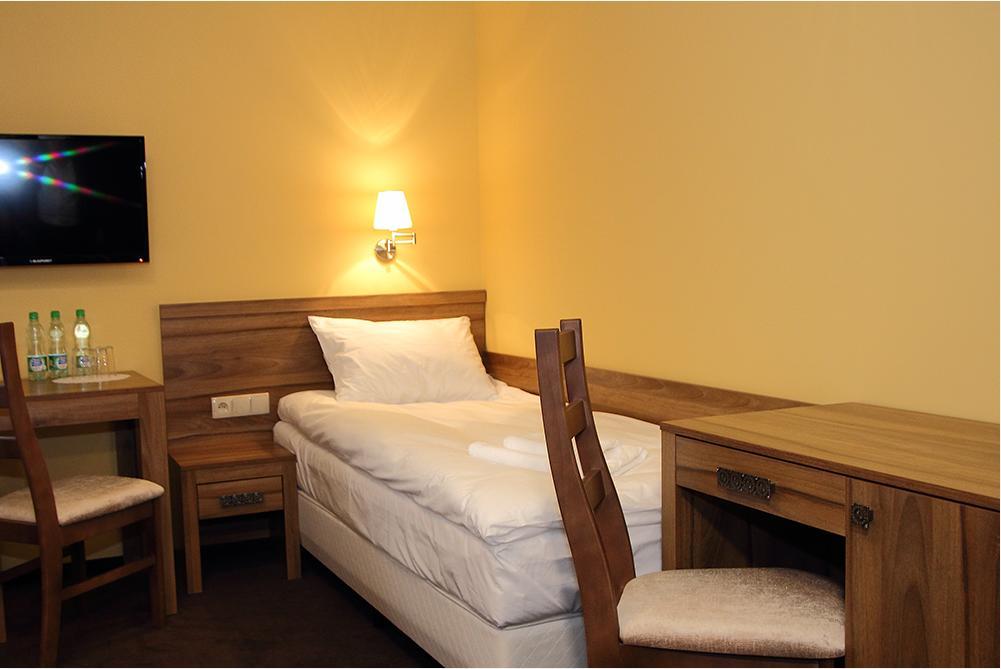 Hotel Ambasada Krobia 部屋 写真